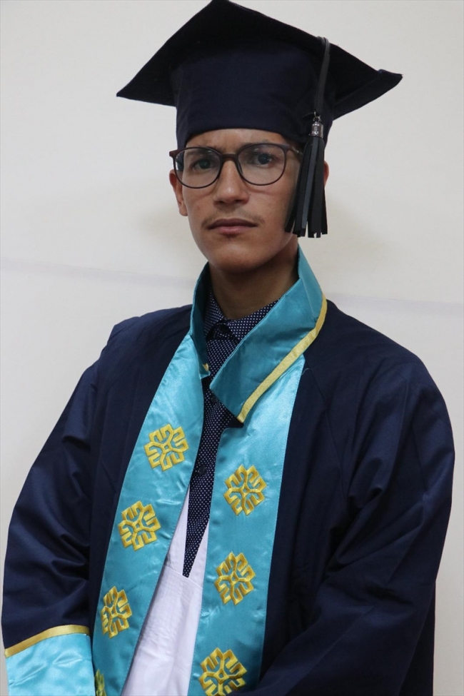 Moritanya’da Maarif Okulları öğrencisi üniversite sınavında birinci oldu