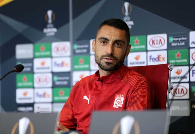 Rıza Çalımbay: Karabağ maçı final niteliğinde olacak