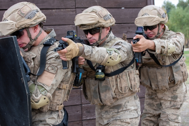 Yerli el bombası kutusu envantere girmeye hazır