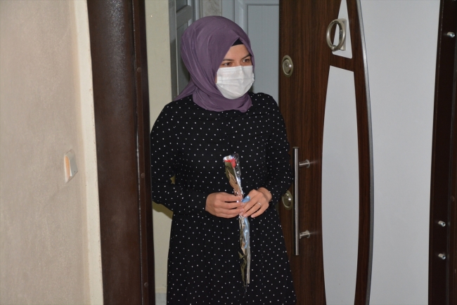 Karantinadaki öğretmenler unutulmadı