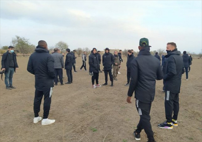 Ağdam'ın futbol takımı Karabağ antrenman maçı yaptı
