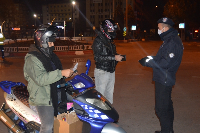 Kısıtlamanın ardından kentler sessizliğe büründü