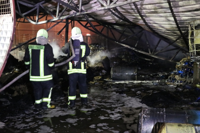 Denizli'de fabrika yangını