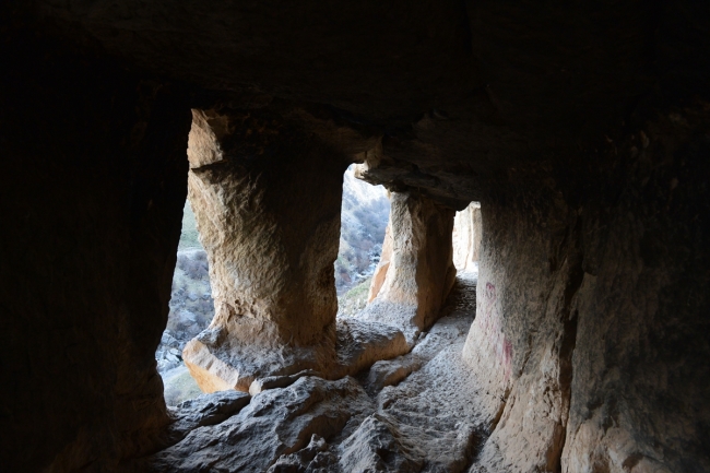 'Urartu Mağaraları' turizme kazandırılacak