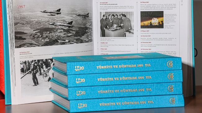 AA'dan Türkiye ve dünyanın 100 yılına ışık tutan önemli eser