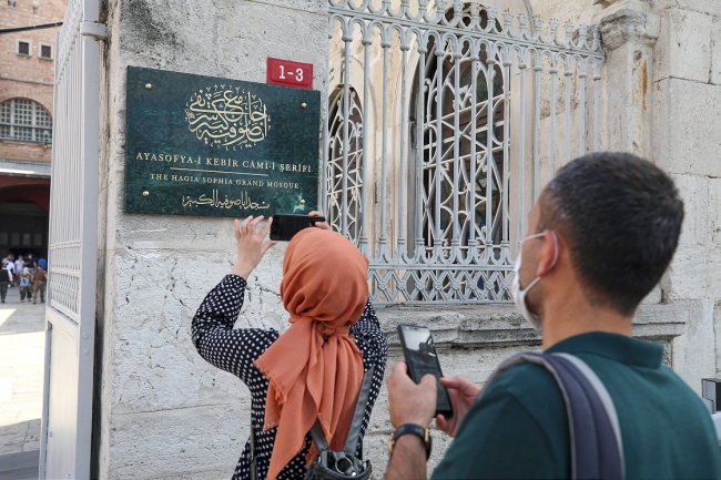 Ayasofya-i Kebir Camii Şerifi'ne ziyaretler devam ediyor