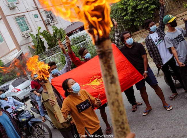 Myanmar'da darbe karşıtı eylemler devam ediyor. Fotoğraf: Reuters