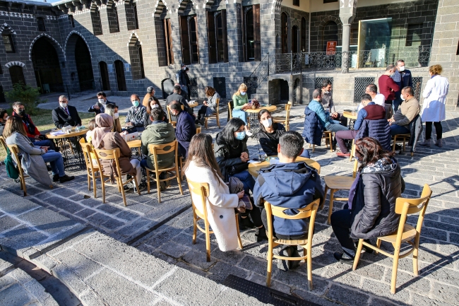 Profesyonel turist rehberleri Diyarbakır’ı dünyaya tanıtacak