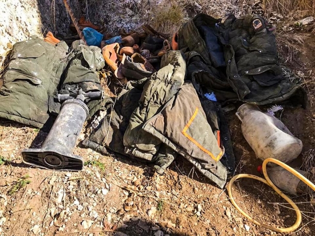 Erzincan'da teröristlerin kullandığı 8 mağara imha edildi