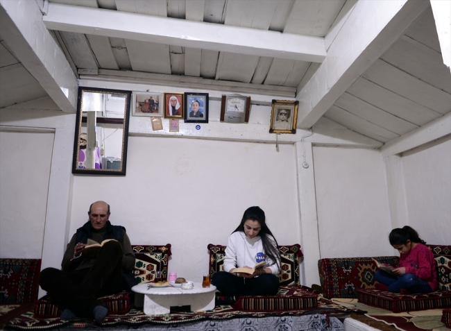 Ardahan'da kitap okuma seferberliğine yoğun ilgi