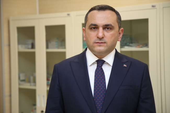 Azerbaycan'ın aldığı aşılar Türkiye'de test ediliyor