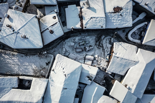 7 asırlık Osmanlı köyünden kar manzaraları