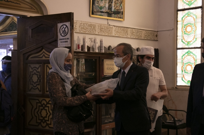 Diyanet'ten Arjantin'deki Müslümanlar için İspanyolca kitap desteği