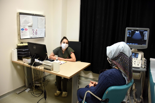 Kadın doğum uzmanlarından hamilelere uyarı: Muayeneleri ertelemeyin