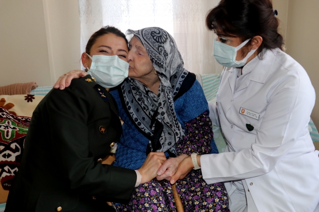 Zeliha Nine’ye Mehmetçik sözü: Her adımda sizi hatırlayacağız