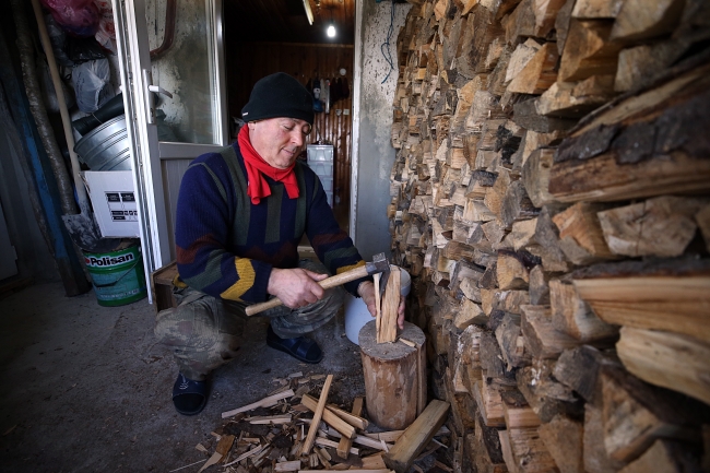 Şehir hayatından vazgeçip yaylaya yerleşti