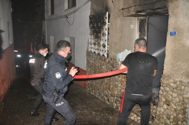 Aydın'da yangın: 2 ev kullanılamaz hale geldi