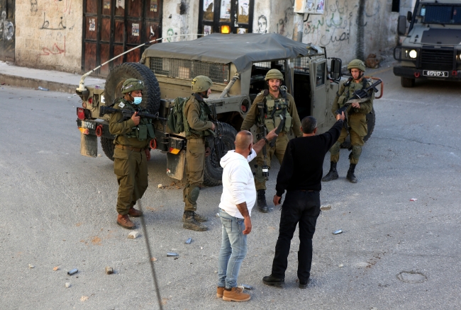 İsrail güçleri Batı Şeria'da bir köye baskın düzenledi