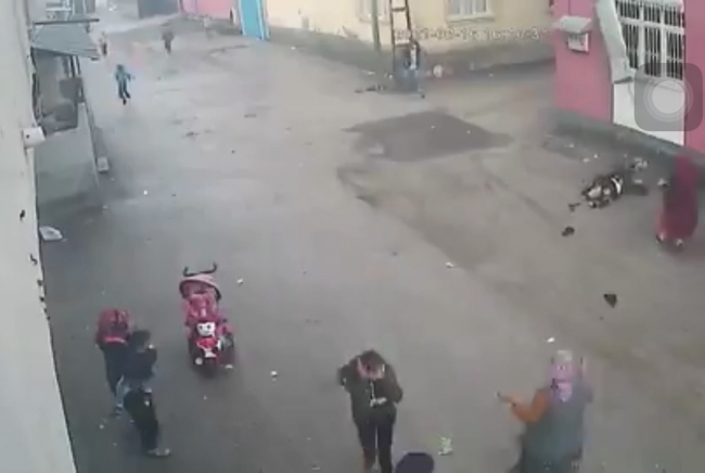 Eşi tarafından darbedildiği öne sürülen kadın balkondan atladı