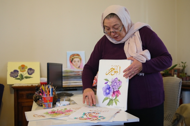 "Ressamlık" hayalini emekli olunca gerçekleştirdi