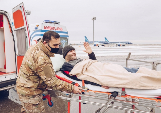 Savaş gazisi 10 Azerbaycanlı, Türkiye'de tedavi edilecek