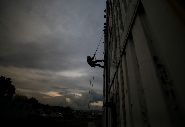 Arama kurtarma gönüllüsü kadınlar hazır kıta bekliyor