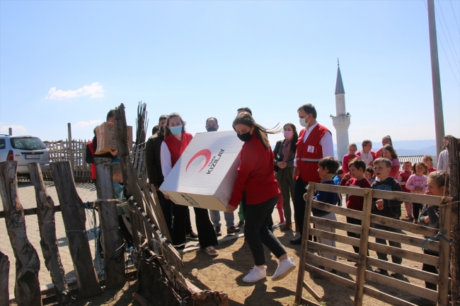 Türk Kızılay'dan Kuzey Makedonya'daki ihtiyaç sahiplerine yardım eli