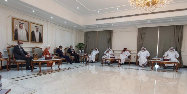 Türk ve Katarlı iş insanları Doha'da buluştu