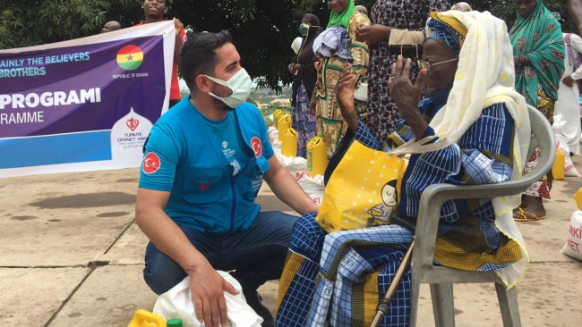 TDV'den Gana'ya ramazan yardımı