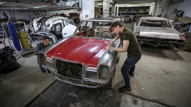 Hurdaya ayrılan klasikler yeniden hayat buluyor