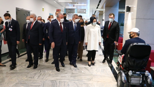 Meclis Başkanı Şentop: Ümidimiz Kurban Bayramı'nı daha rahat şartlar altında geçirmek