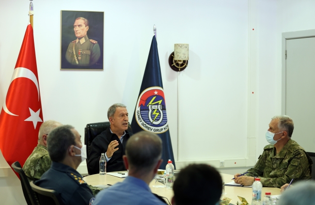 Bakan Akar: Girilemez denilen yerlere girdik, teröristlerden temizledik