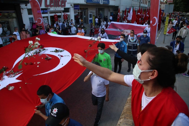 "Atatürk ve İstiklal Yolu Yürüyüşü" sona erdi