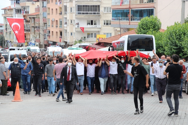 Şehit polis memuru Ercan Yangöz son yolculuğuna uğurlandı