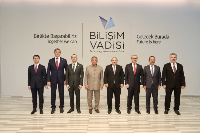 Bakan Varank, Tataristan Cumhurbaşkanı ile Bilişim Vadisi'ni ziyaret etti