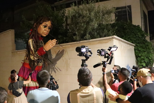 "Küçük Amal"ın İngiltere'ye yolculuğu Gaziantep'ten başladı