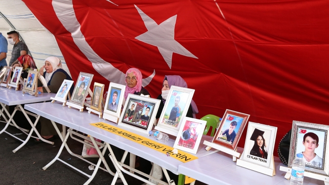 Evlat nöbeti 695. gününde sürüyor