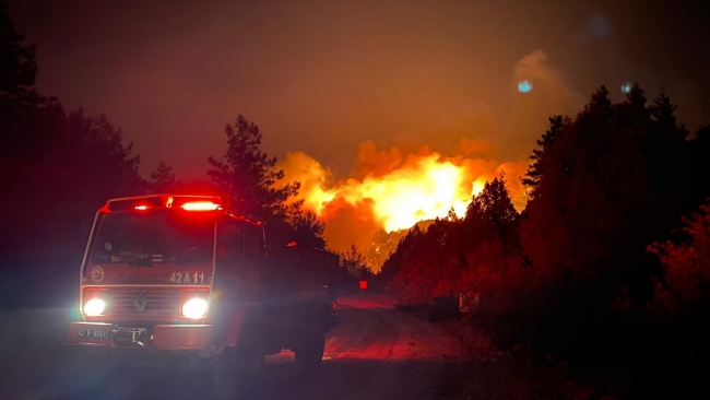 Akseki'de orman yangını: 1 kişi hayatını kaybetti