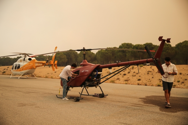 Orman yangınlarıyla mücadelede insansız helikopter kullanıldı