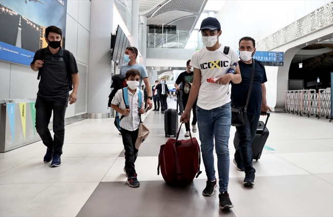 Kabil'deki Türkler THY uçağıyla tahliye edildi