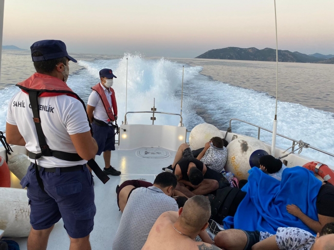 31 düzensiz göçmen kurtarıldı