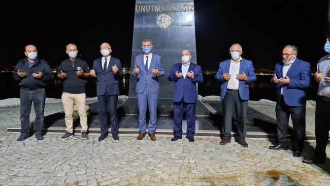 Marmara Depremi'nde hayatını kaybedenler anıldı