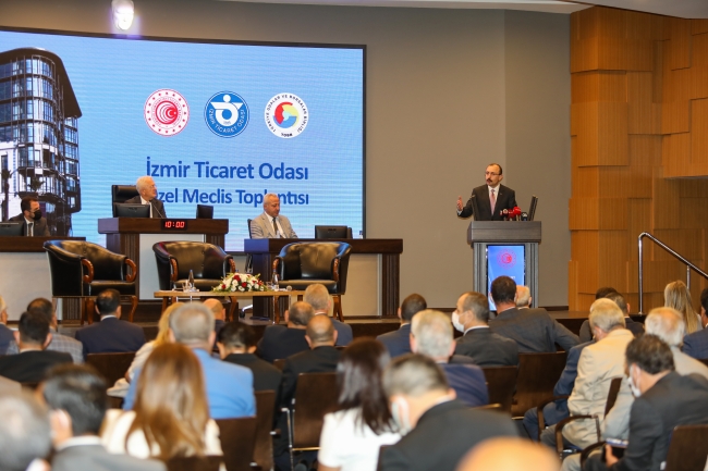 Bakan Muş, İzmir’de ziyaretlerde bulundu