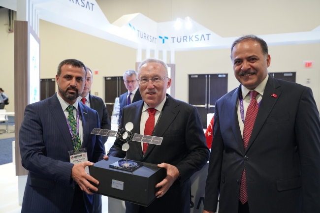ABD'deki uydu fuarında Türk firmaları boy gösteriyor
