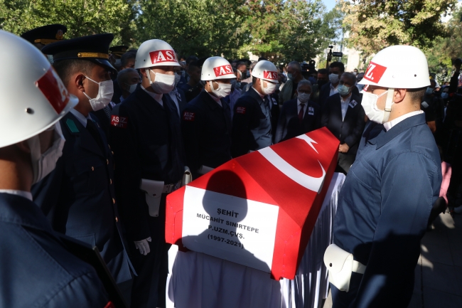 Şehit Piyade Uzman Çavuş Mücahit Sınırtepe son yolculuğuna uğurlandı