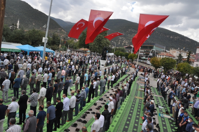 Şehit Sözleşmeli Er Ömer Faruk Erdem son yolculuğuna uğurlandı