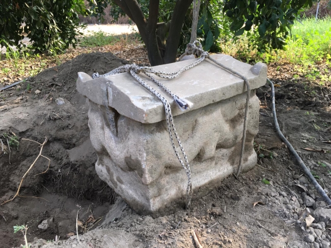 Yurt dışına lahit satmak isteyen 2 kişi tutuklandı