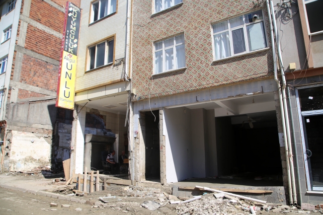 Selzede kuyumcu, altınları bulununca devletten aldığı parayı iade etti