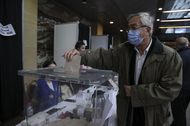 İstanbul Barosu seçimleri başladı