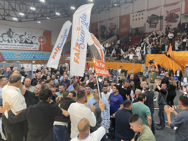 KKTC'de UBP'nin yeni genel başkanı Sucuoğlu oldu